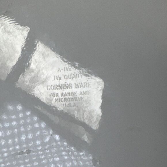 Vintage Corning Ware Blue Cornflower Casserole A-1 1/2-B 1.5 Qt. with Pyrex Lid - Picture 5 of 10